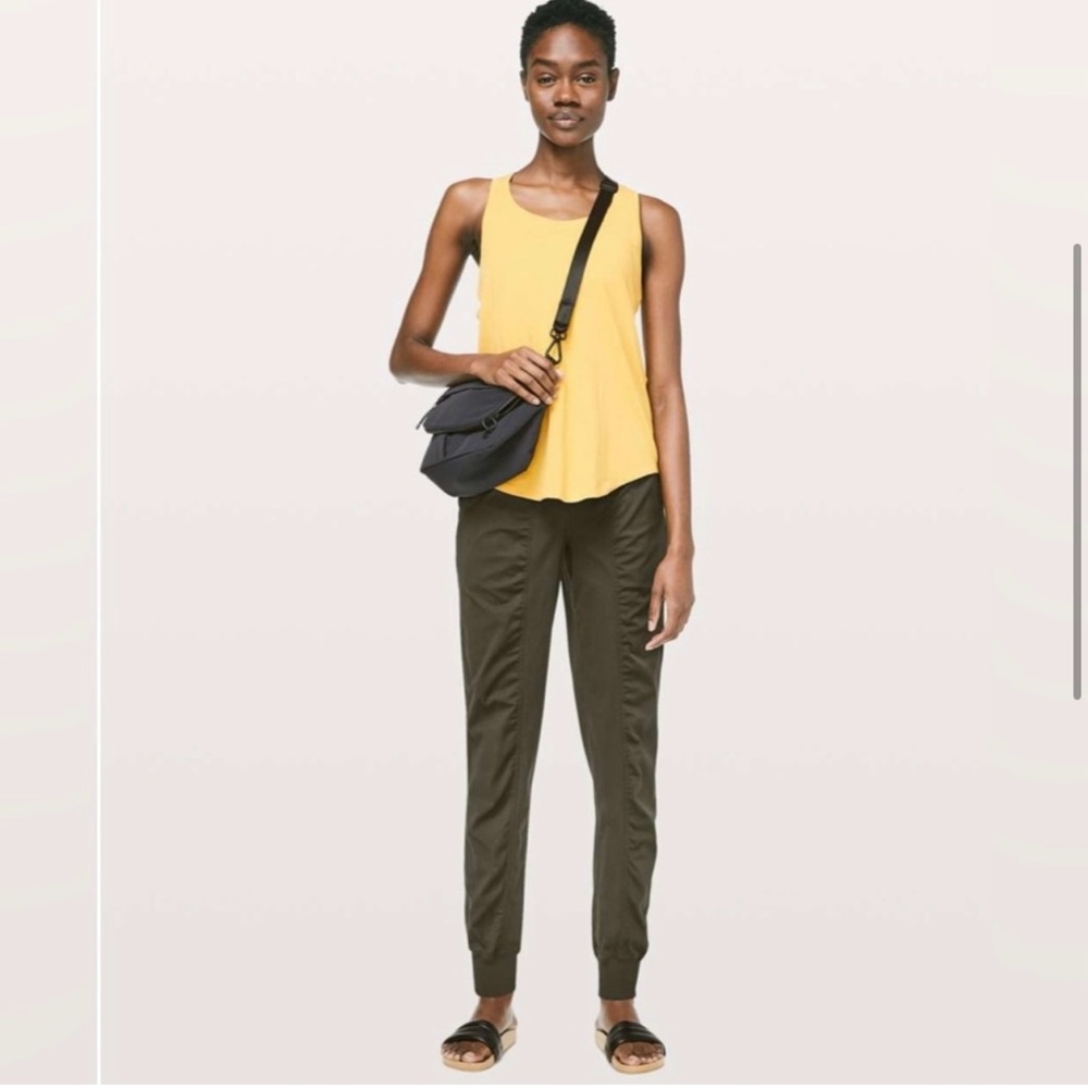 Lululemon Dance Studio Jogger 8